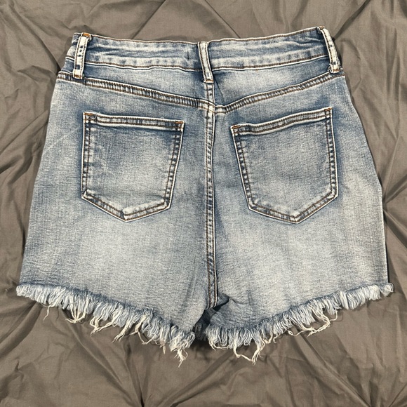 High rise shorts - Picture 2 of 4